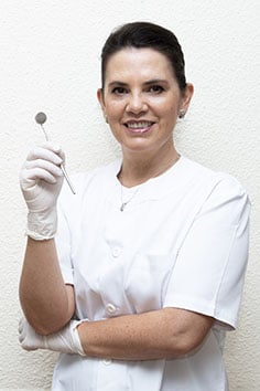 Dra. Vivian Reyes